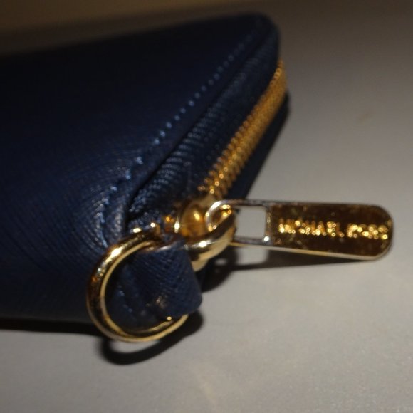 Michael Kors Navy Leather Zip Around Wallet - Picture 6 of 8
